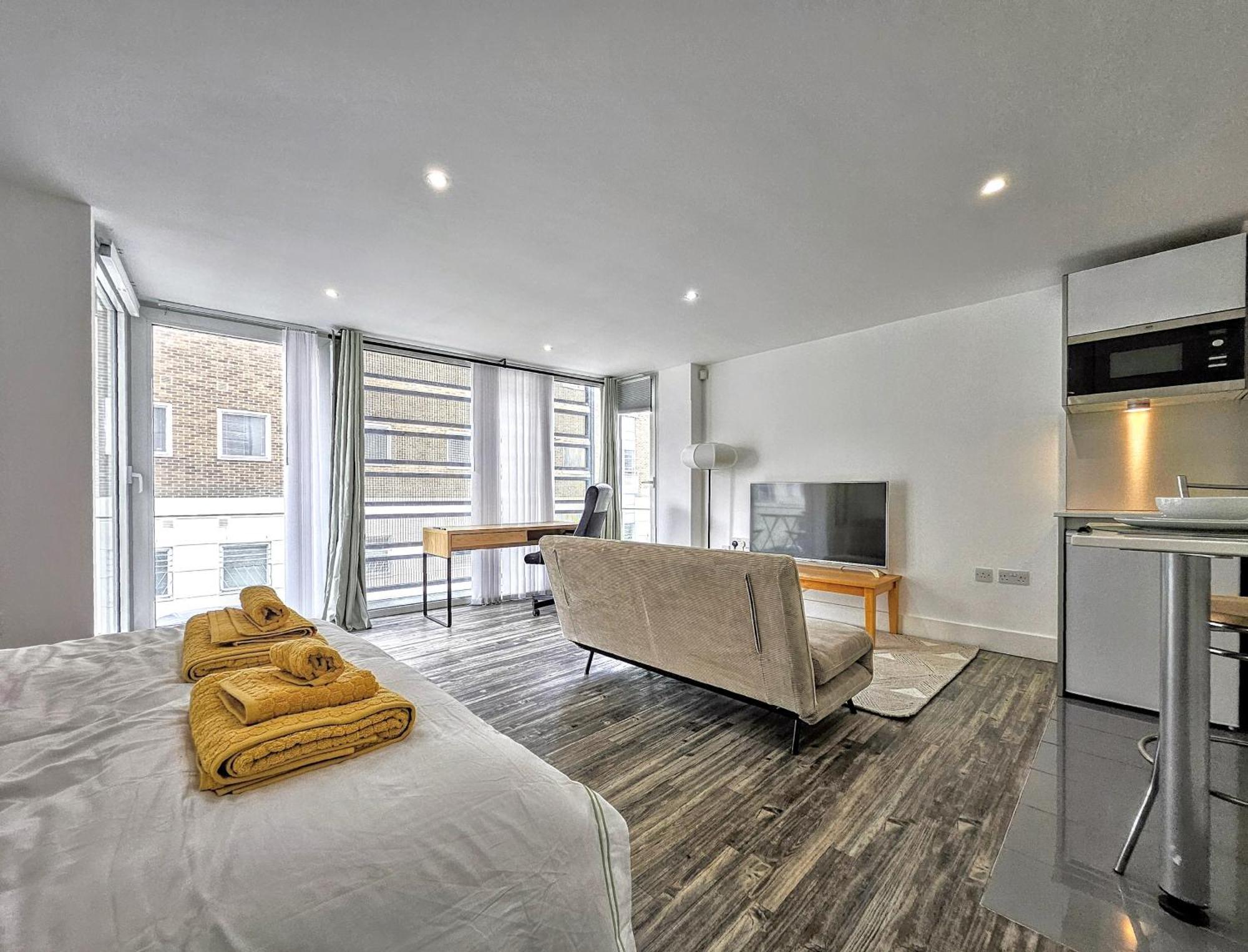 City Waterside, Old Street, Angel, Entire Private Apartment Londýn Exteriér fotografie