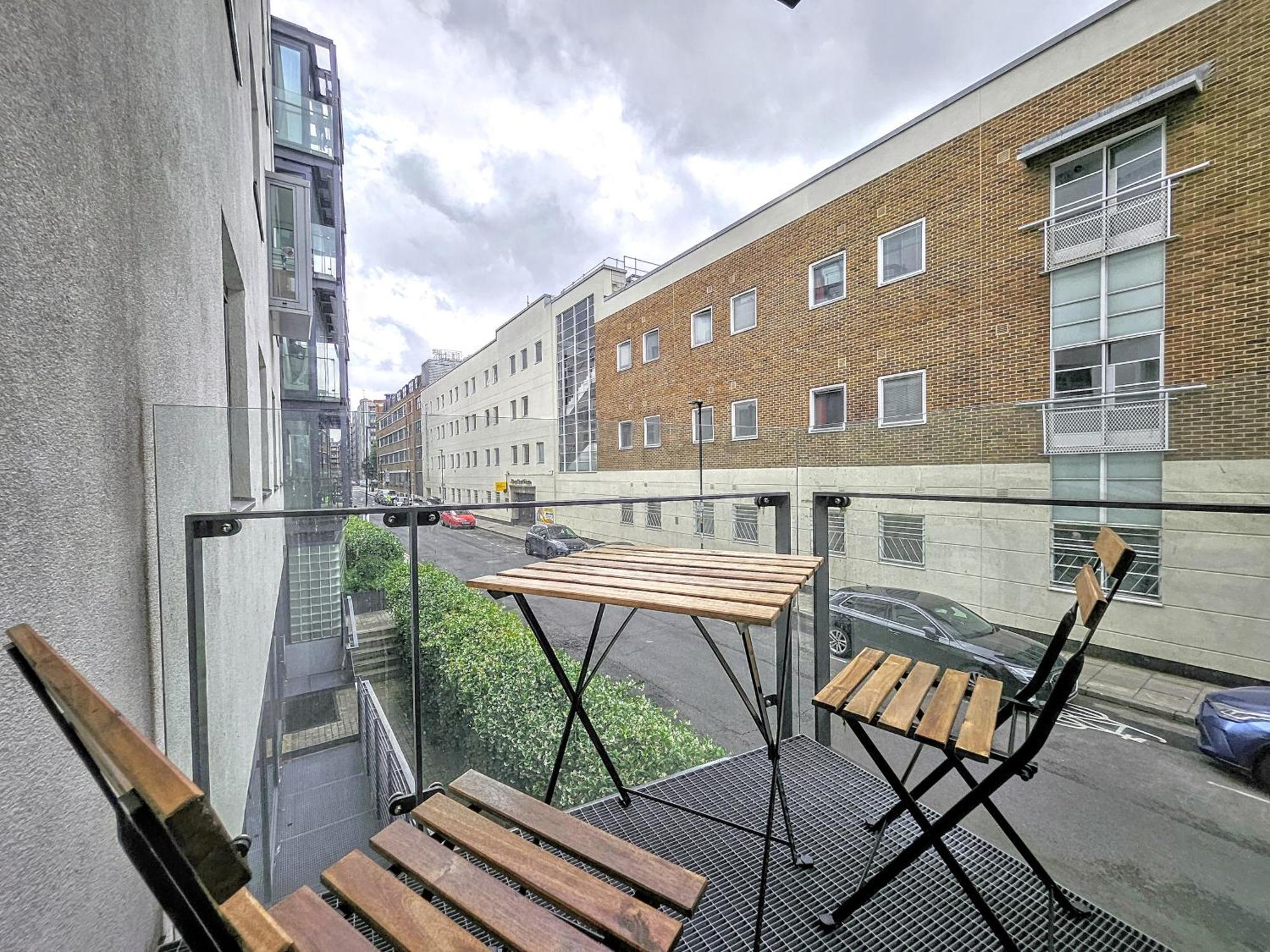 City Waterside, Old Street, Angel, Entire Private Apartment Londýn Exteriér fotografie